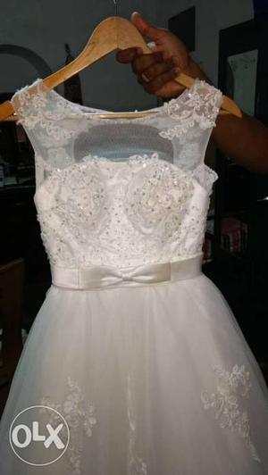 Christian wedding gown for sale at cheap rate,