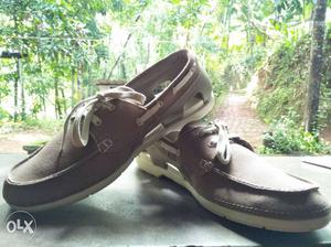 Crocs Men's Pair Of Brown-and-white Boat Shoes