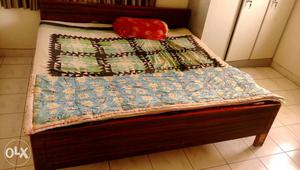 King size solid wood double bed without box with