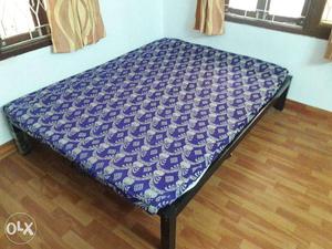 Length 6 Feet and Breadth 5 Feet Bed for sell