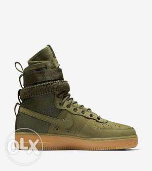 Nike aireforce shoes militiry color brand new