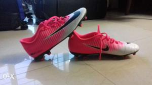 Nike pink mercurial