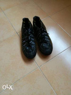 Nivia Football shoes size 8