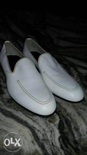 Pair Of White Leather tuxedo glossy Shoes Brough from ITALY