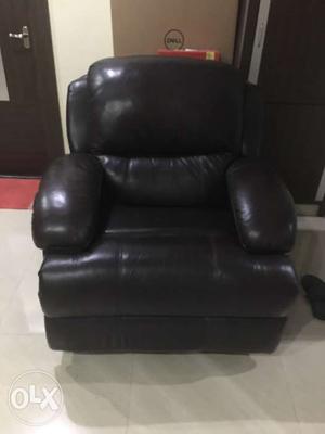 Revolving half leather reclainer