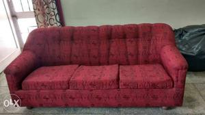 Sofa in good condition. Expecting a price of