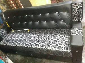 White And Black Leather Bench Sofa