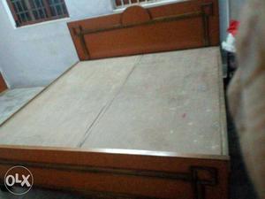 Wooden Double Bed and Dressing Tabe Set