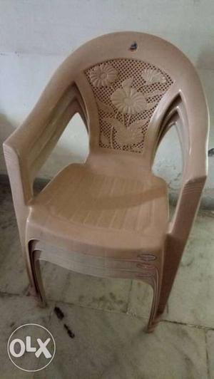 3 Plastic chair
