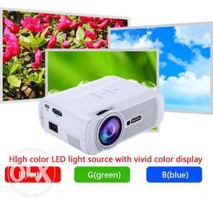 Everycom Projector  lumens with 3D support