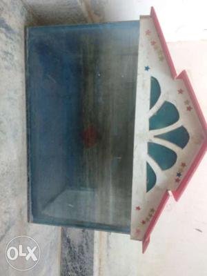 Fish tank with babble motar good condition