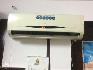 Good condition of 1.5 Ton Onida ac