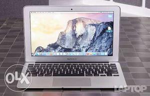 MacBook pro (apple laptop) brand new condition