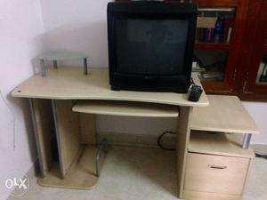 Sansui TV and computer desk