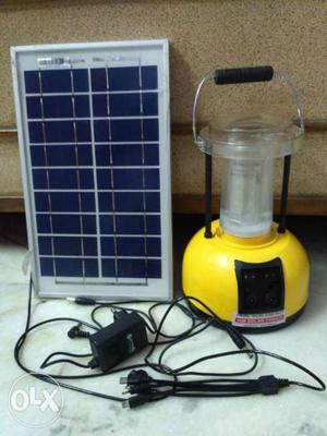 Solar LED Lamp with 5w solar panel and mobile charger.