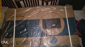 This Is A Sealed Packed Piece of Lloyd 40 inch LED TV