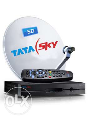 Urgent Crown 14" TV,,Tata Sky Complete Set and Table