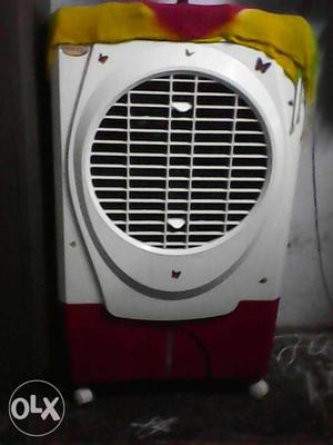 White And Red Air Cooler good condition good cooling