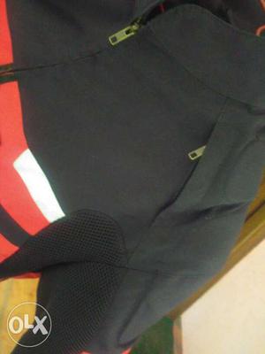 Armoured riding jacket *two week old *only used