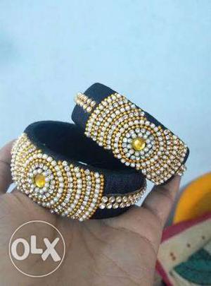 Bangles in silk thread with lowest price rate