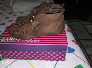 Brand-new shoes size 37 worth ;size didn't