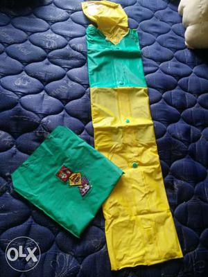New raincoat - not used even once. 5-7yrs kids