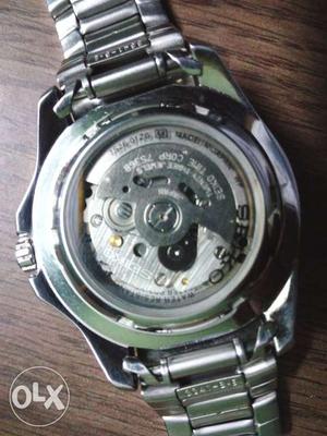 Seiko5 sports, 23-jewels, automatic day and date,