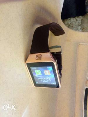 Want to sell my smart watch used jst 2 weeks