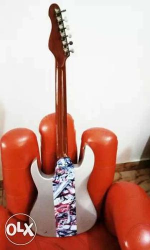 Electric guitar for sale at Mogappair East