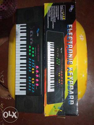 Kids Musical keyboard with 44 keys