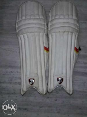 Sg Club Batting Pads Mens Size In A Gud Condition for RHB