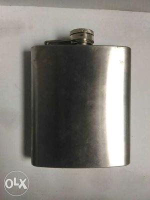 Stainless Steel can for wine. Pocket holder
