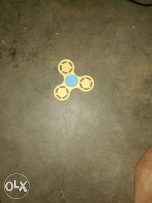 Yellow And Blue Hand Spinner