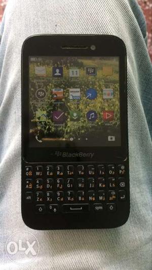 Blackberry q5 2gb ram 4g