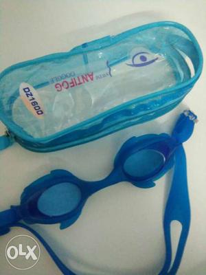 Blue Plastic Swimming Goggles With Bag