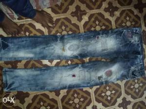 Distressed Washed Pants