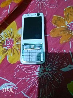 Good condition N73 with organelle memory card