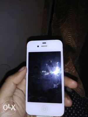 IPhone 4, 5 year used,with charger