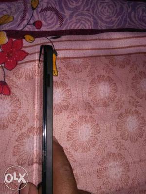 Lava x5 3g both side flash only on rs - . ok condition.