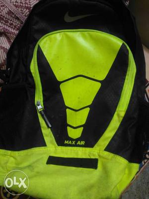Nike Max Air bag original cost  but am