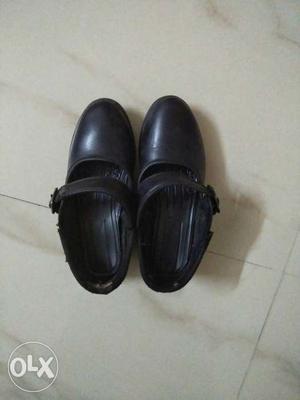 Original BATA school shoes of no 10 in very less