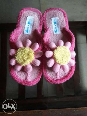 Pink-and-yellow Fur Home Slippers