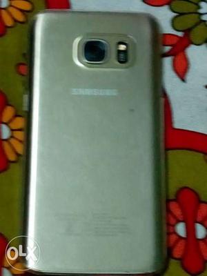 Sell unused s7 just 4 month old. Have all