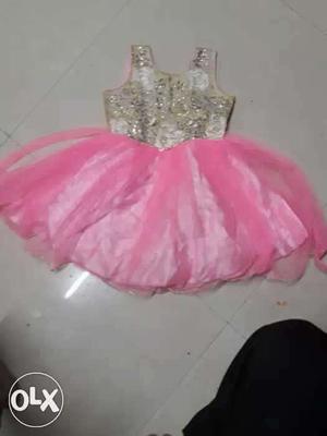 This is very pretty frock. only twice used. for