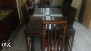 Beautiful design brand new six seater diningtable with six