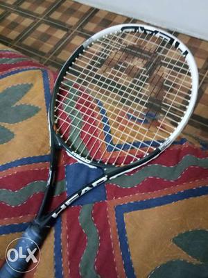 Head tennis racket with extra grip (speed 25)