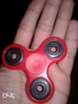 I want to buy other spinner so I'm selling this 2