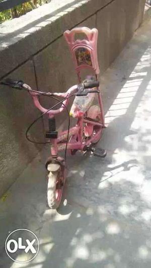 Pink bicycle available for kids(4-5) yrs. age