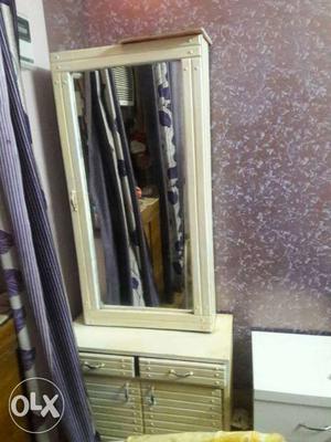 Rectangular White Frame Mirror
