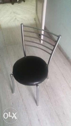 Steel chair for sale. 4 chairs.500 each